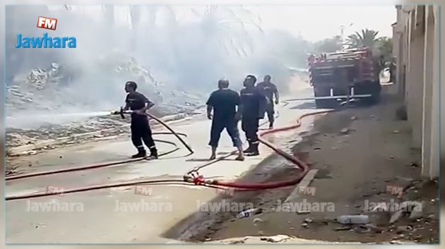 اندلاع حريق بالقرب من الطريق الرابطة بين قفصة وقابس