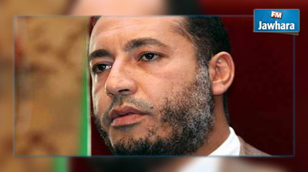 الادعاء العام الليبي يحقق مع حراس ظهروا في فيديو يضربون الساعدي القذافي