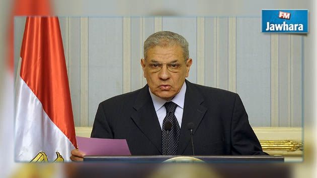 الحكومة المصرية توضح سبب انسحاب إبراهيم محلب من مؤتمر صحفي بتونس