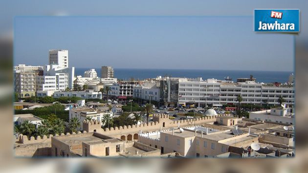 سوسة : صاحب نزل يقدم غرفا لايواء عائلات جرحى