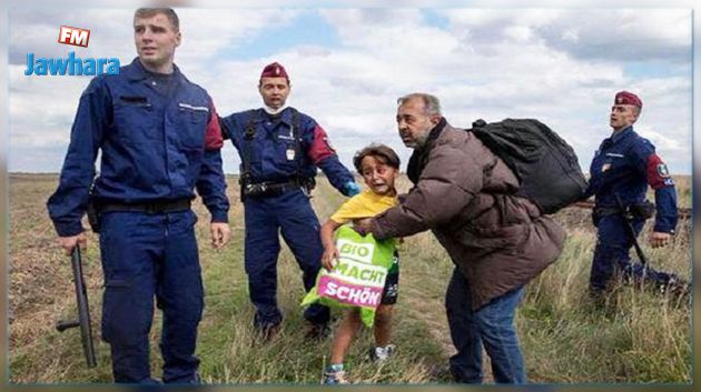 هكذا يعيش اللاجئ السوري الذي ركلته المصورة المجرية