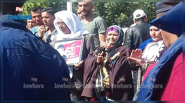 القصرين : وقفة احتجاجية للمطالبة بالتنمية والتشغيل