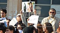 على خلفية وفاة ياسمين النعيري : عائلة الضحية  يحتجون في محطة الميترو بالمنستير