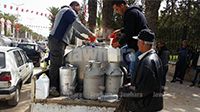 في خطوة احتجاجية : توزيع الحليب مجانا على المواطنين في جندوبة