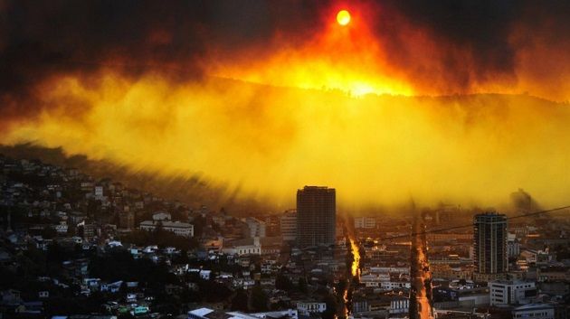Chili :  Au moins 11 morts dans un gigantesque incendie à Valparaiso