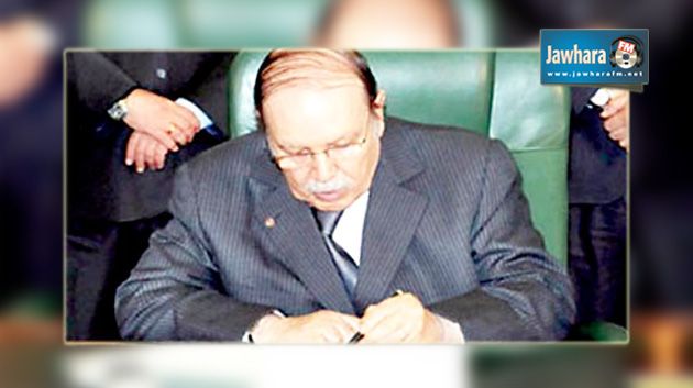 Algérie-Tunisie : Bouteflika signe la ratification du protocole financier