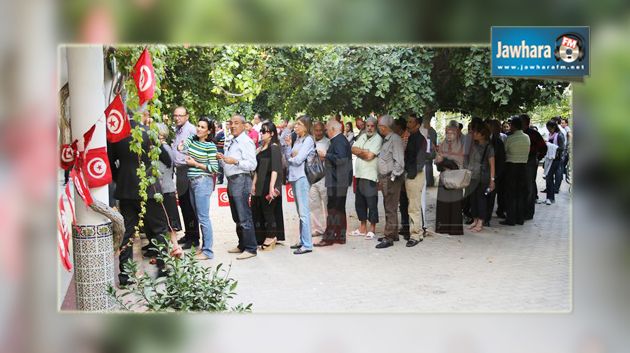 Ambiance calme et conviviale dans les bureaux de vote à Sousse, Monastir, Mahdia et Kairouan