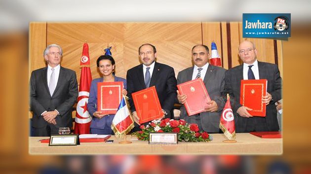 Signature de cinq accords entre la Tunisie et la France dans les domaines de l’éducation