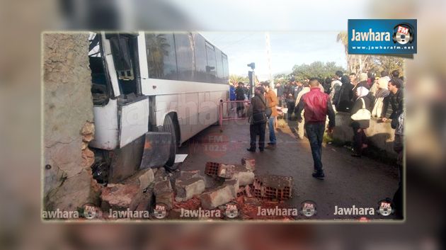 Monastir : 1 mort et 32 blessés dans une collision entre un train et un bus