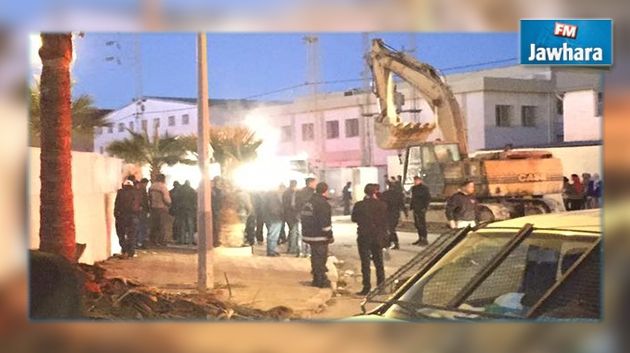 Effondrement de la toiture d'une usine de confection à Sfax : Arrestation de l'architecte et de l'entrepreneur