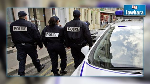 France: La police ouvre le feu sur une voiture suspecte à Paris et blesse un passager