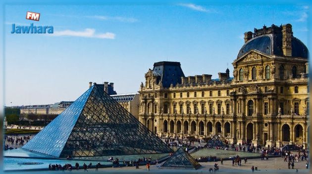 France : L'esplanade du Louvre évacuée pour des raisons sécuritaires