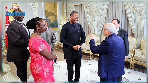 Caïd Essebsi reçoit le ministre nigérian des Affaires étrangères