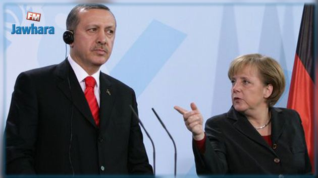 Allemagne : Merkel pourrait fermer la porte de l'Europe à la Turquie