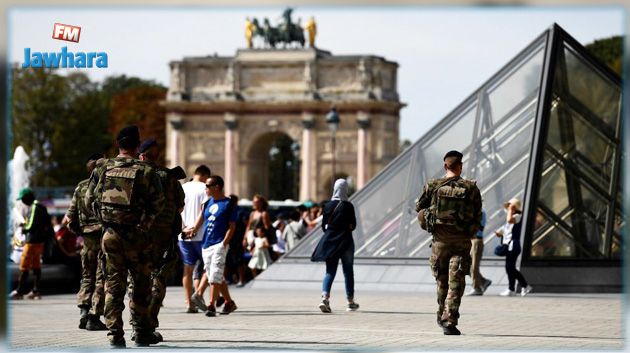 Paris : Un militaire attaqué au couteau par un inconnu