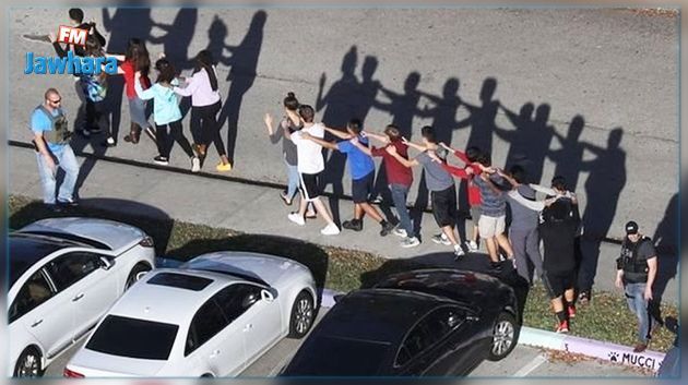 Etats-Unis : 17 morts après une fusillade dans un lycée en Floride 