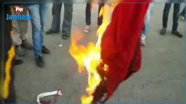 Nabeul : Deux élèves ayant brûlé le drapeau national arrêtés