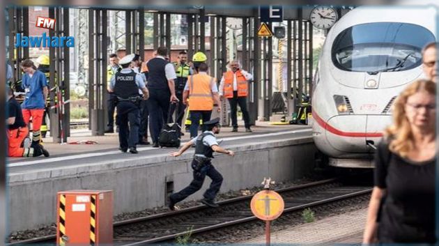Allemagne : Une attaque au couteau dans un train, plusieurs blessés