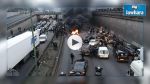 A l’image de la Tunisie, des pneus brûlés et des routes bloquées en France