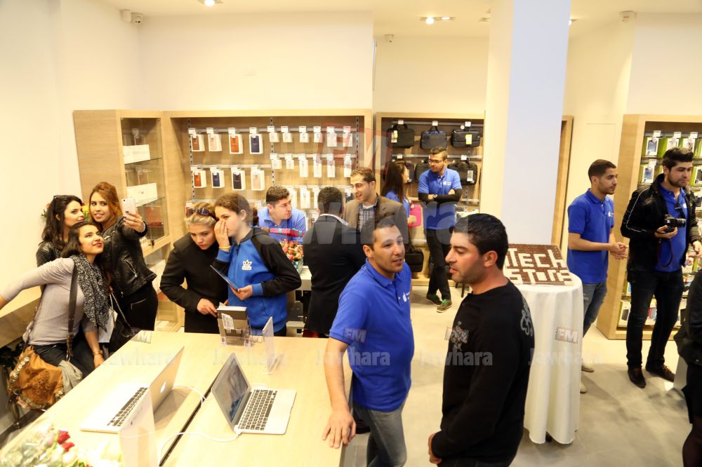 itech 18 18-03-2016 22-38.JPG