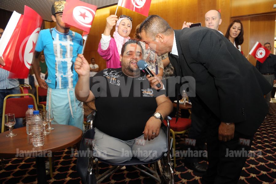 politica 37.JPG