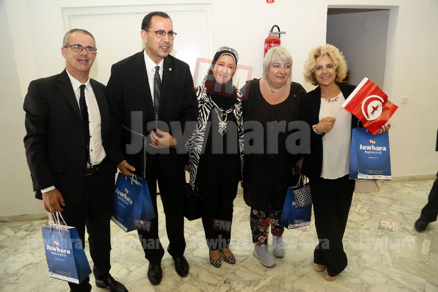 politica 44.JPG