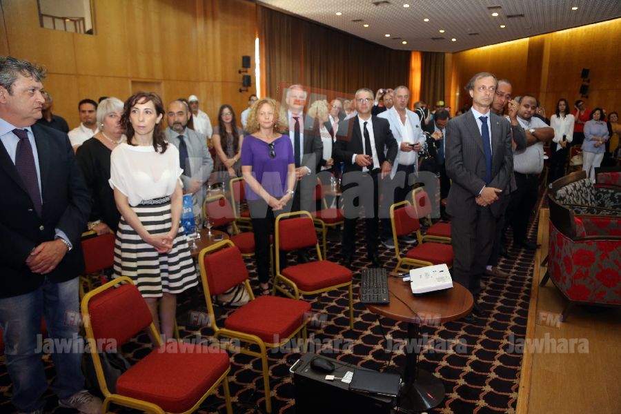 politica 66.JPG