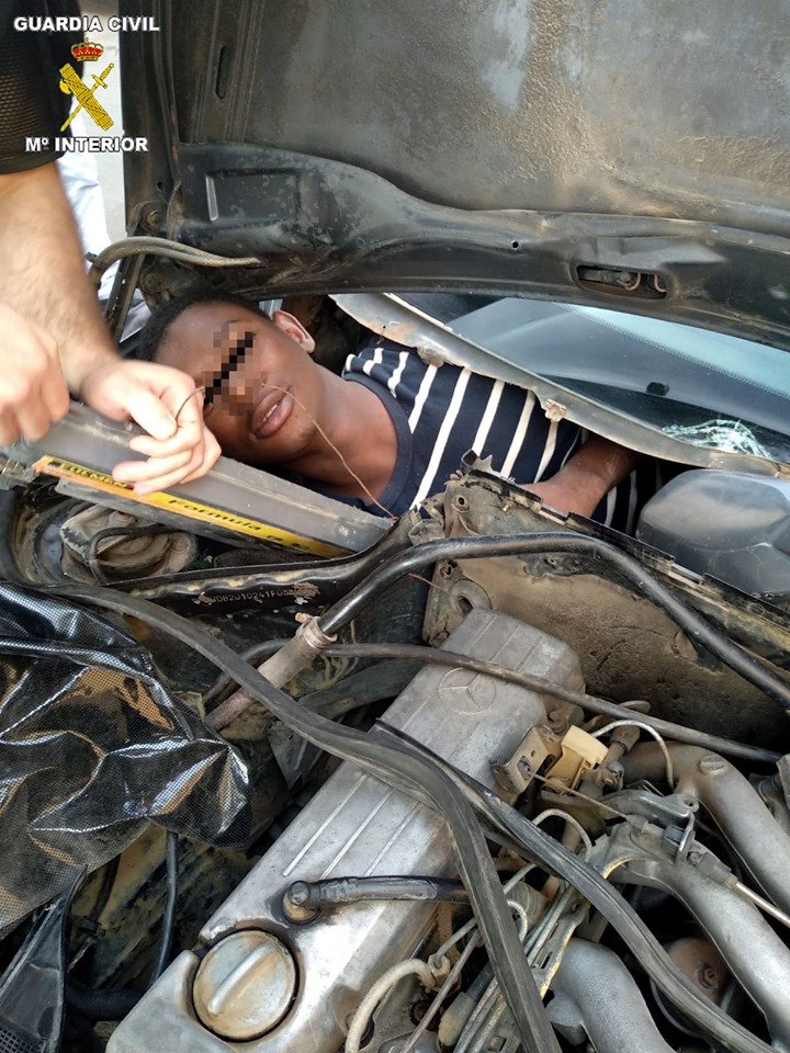 الشرطة الإسبانية2.jpg