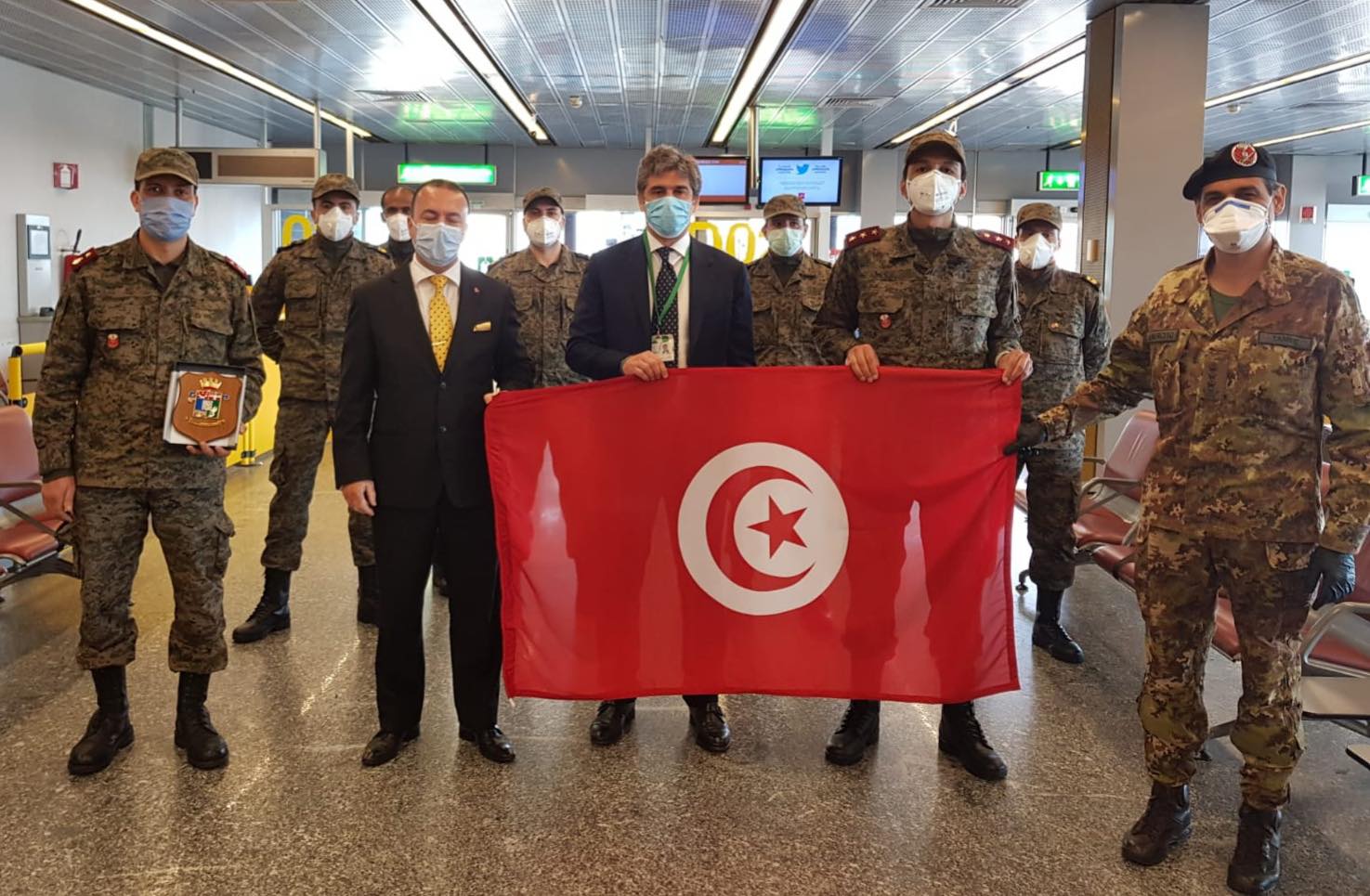 الوفد التونسي.jpg