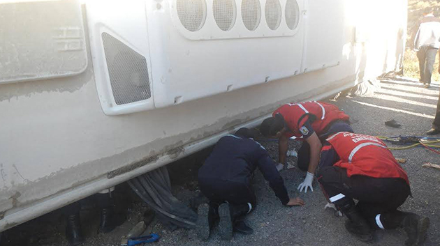 bus accident 1.jpg