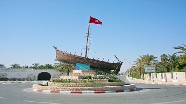 وفد حكومي يزور ولاية قابس