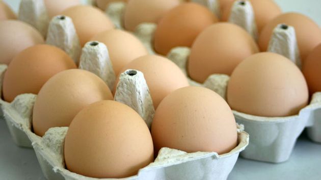  وزارة التجارة تحدّد أسعار بيع البيض