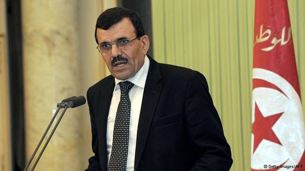 العريض : نتوقع حصول نسبة نمو ب4 بالمائة سنة 2014 لكن بشروط
