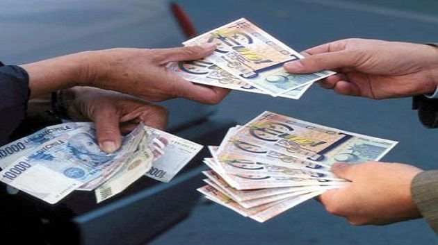 الجزائر تحقق في تحويلات مالية مشبوهة لبنوك تونسية ومغربية وبولونية