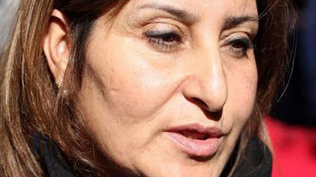 رئيسة اتحاد المرأة تعلّق إضراب الجوع إثر تدخل اتحاد الشغل