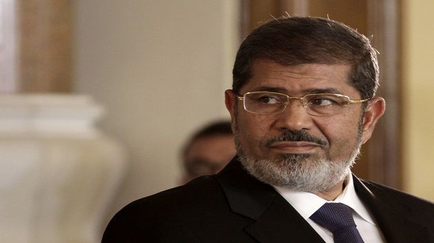 مصر: تأجيل النظر في قضية مرسي وسجن وزير داخلية مبارك 3 سنوات 