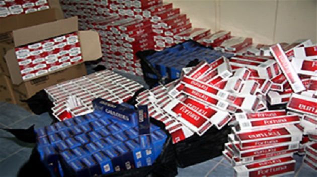 قبلّي: إحباط عملية تهريب 27500 علبة سجائر فاخرة