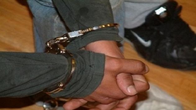 معبر راس الجدير: القاء القبض على تونسي قادم من ليبيا بحوزته بندقيتي صيد