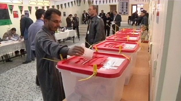 ليبيا : انطلاق عملية انتخاب أعضاء الهيئة التأسيسية لصياغة الدستور