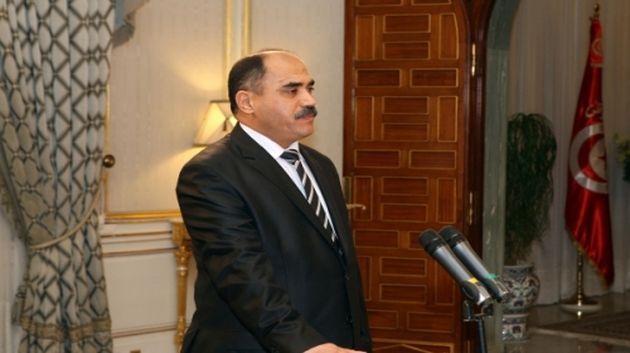 صفاقس : وزير التربية يتعهد باسترجاع مدرسة ابتدائية استولت عليها احدى الجمعيات
