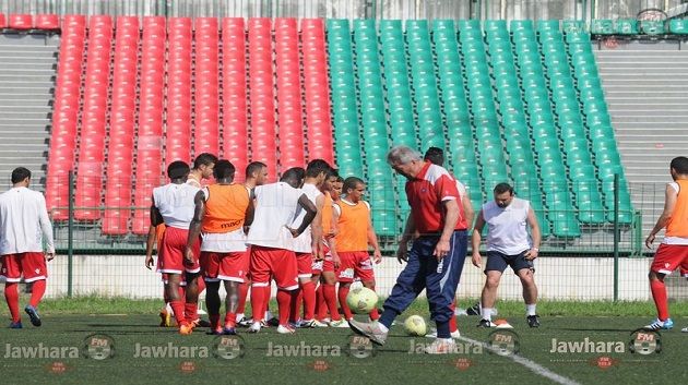 بوانت نوار : أخر حصة تدريب للنجم الرياضي الساحلي 