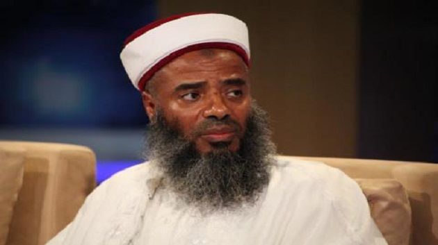الاستماع لخميس الماجري والاحتفاظ به لمخالفته قانون المساجد