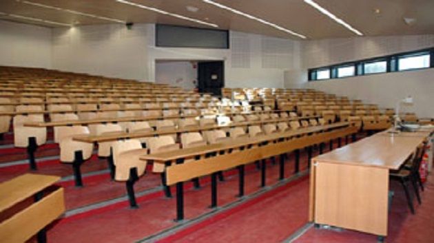 مسيرة احتجاجيّة لطلبة المعهد العالي للإعلامية
