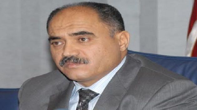 وزير التربية : تكثيف الدوريات الأمنية أمام بعض المدارس