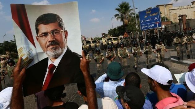 محكمة مصرية تقضي بإعدام 529 من أنصار مرسي