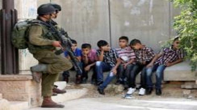 اسرائيل تعتقل 230 قاصرا فلسطينيا في سجونها