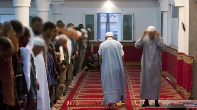 براكة الساحل : منع الإمام الجديد لجامع البركة من إقامة صلاة الجمعة