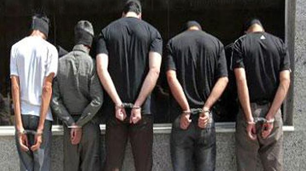 أريانة : الإطاحة بعصابة لهفت 400 ألف دينار من مواطنين بهدف تسفيرهم إلى سويسرا