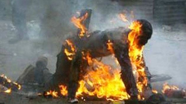 القيروان : عامل حضيرة يضرم النار في جسده