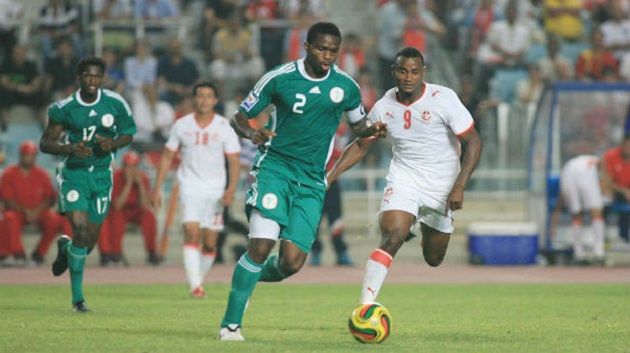حكم سنغافوري يعترف بالتلاعب بنتائج مباريات لتأهيل نيجيريا لمونديال 2010 على حساب تونس